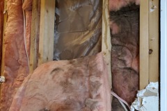 water behind insulation