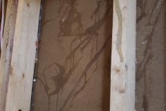 water between vaper barrier